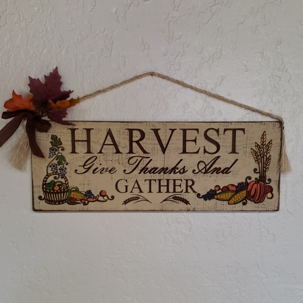 Fall Harvest Holiday Decor